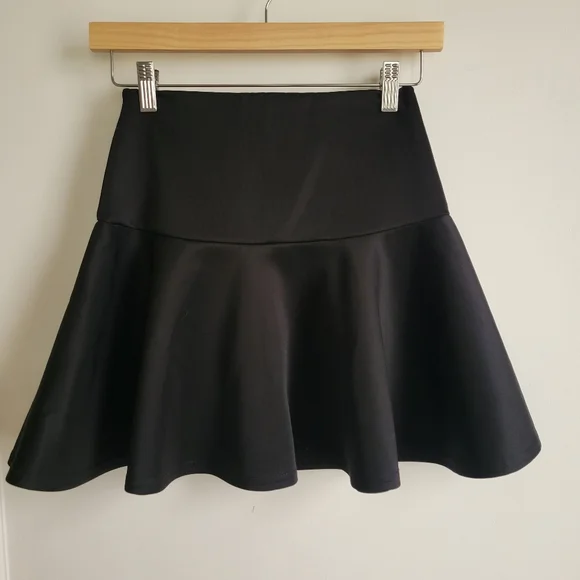 Club L Skirts Club L Black Flared Skater Skirt Poshmark